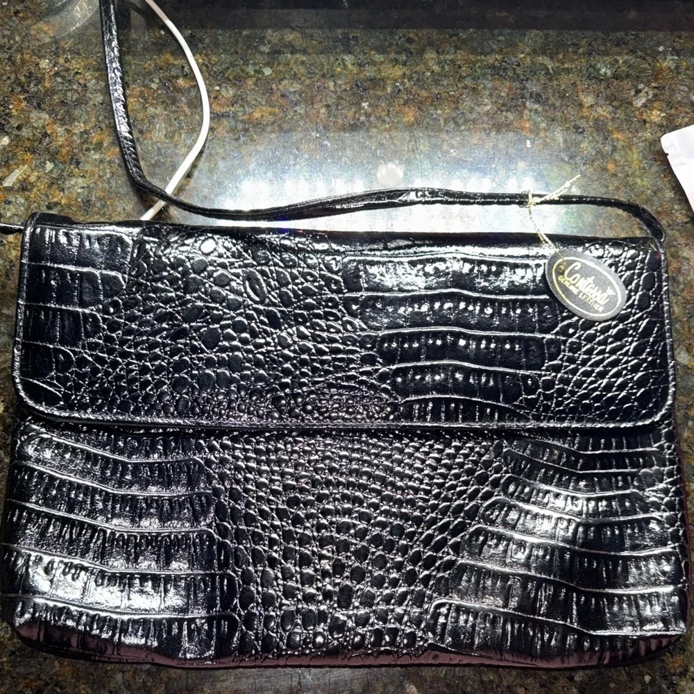 New Vintage Contessa genuine Leather crocodile embossed shoulder purse/ Clutch